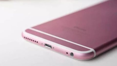 Roze Altın renkteki Apple iPhone 6s ve 6s Plus görüntülendi