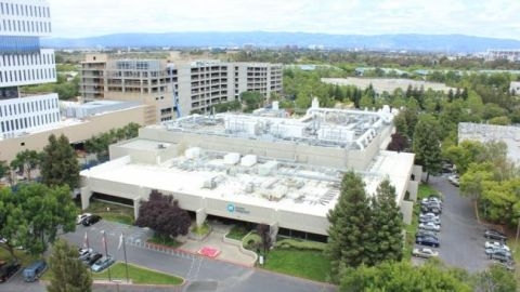 Apple, Kaliforniya'da bir yar iletken retim tesisi satn ald