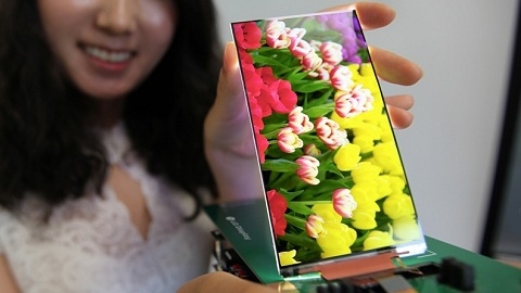 LG Display, dünyanın en ince Full HD LCD panelini duyurdu
