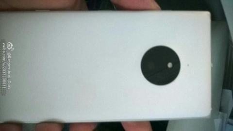 Microsoft'un Nokia Lumia 830 akll telefonu internete szd