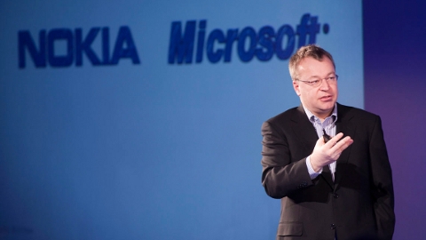 Nokia'yı Microsoft'a hibe eden Stephen Elop görevinden ayrılıyor