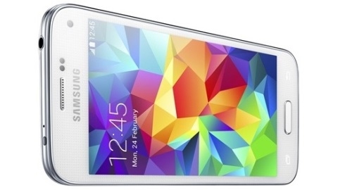 4,5 inlik Samsung Galaxy S5 mini resmen detayland