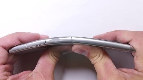 Video: Sony Xperia XZ dayanıklılık testi