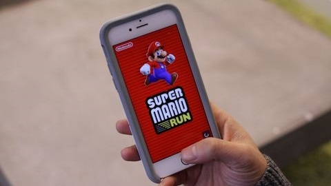 Super Mario Run ilk gnnde indirme rekoru krd