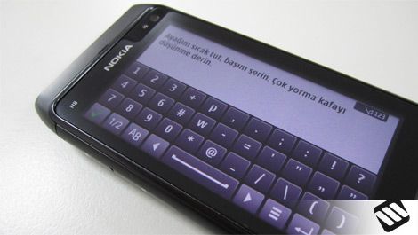 Nokia N8 klavye