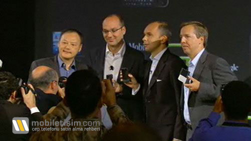 Google HTC T-Mobile Basn konferans_11