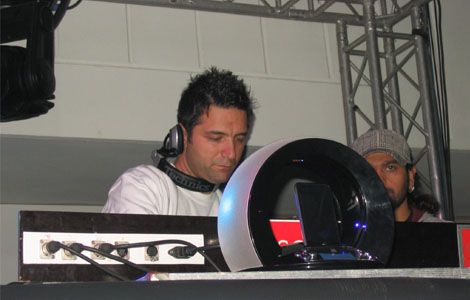 Turkcell iPhone 3G - DJ