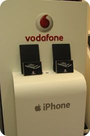 Vodafone iPhone 3G - iPhone stand