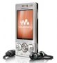 Sony Ericsson W705i Resim