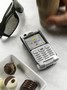 Sony Ericsson P990i Resim