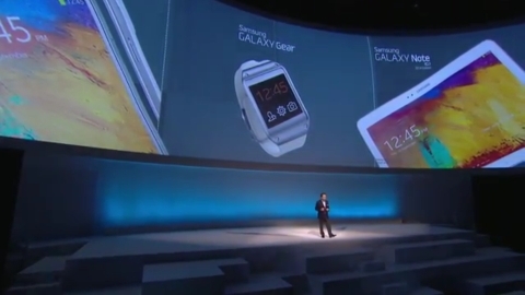 SIM kart destekli Samsung Gear Solo, Note 4 ile birlikte tanıtılacak