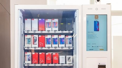 Xiaomi, akıllı telefonlarını otomat üzerinden satmaya başlıyor